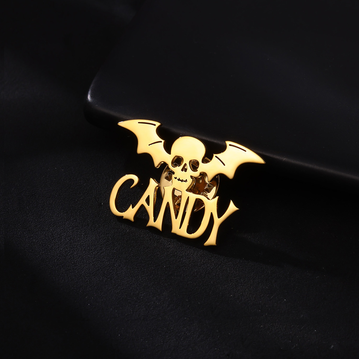 Customized Name Skeleton Bat B - огляд і ціна Women Accessories Name